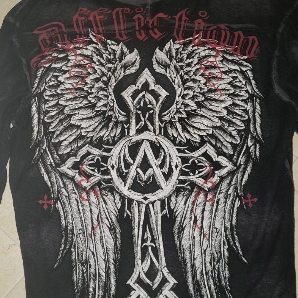 Men's XL Affliction shirt